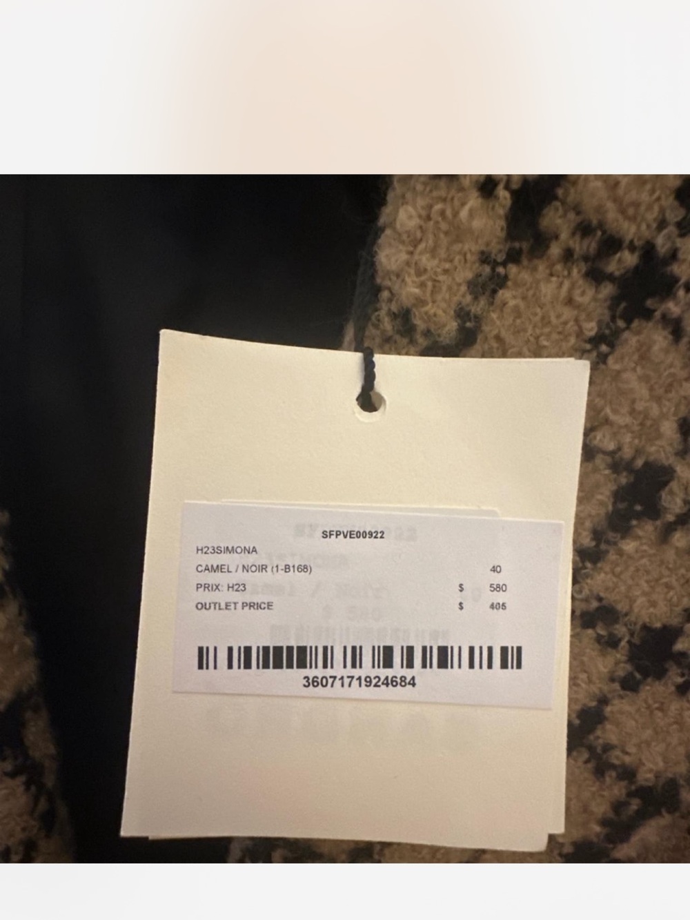 Sandro Oversize Camel and Black Checked Cropped Double-Breasted Blazer - Picture 3 of 4